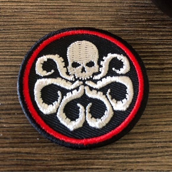 Marvel Bad Guys Mystery Capsule: The Red Skull Iron-on patch - Picture 2 of 3
